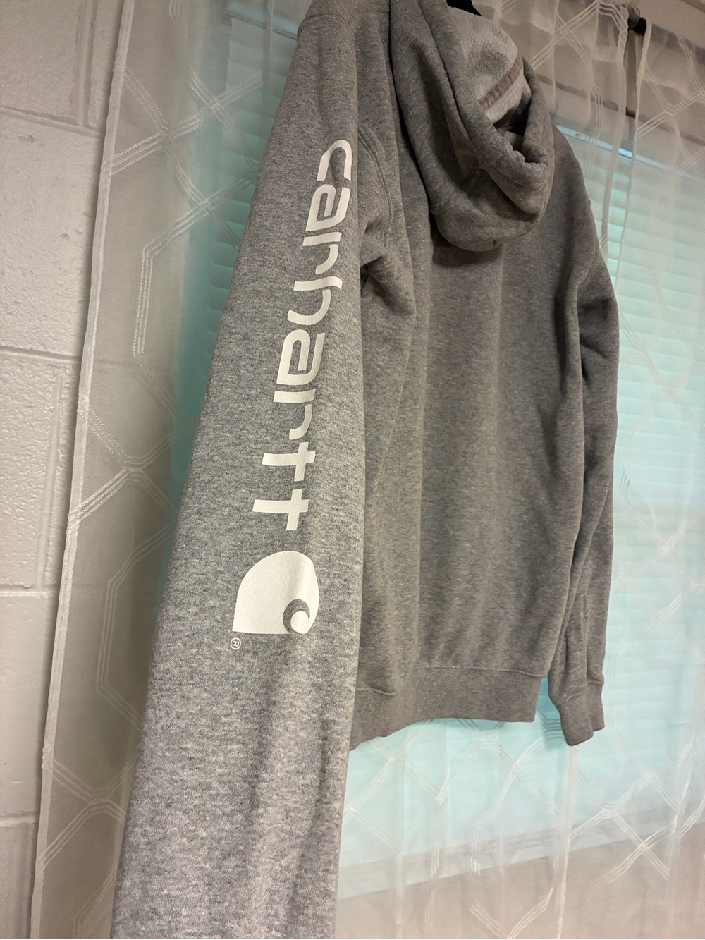 Carhartt hoodie
